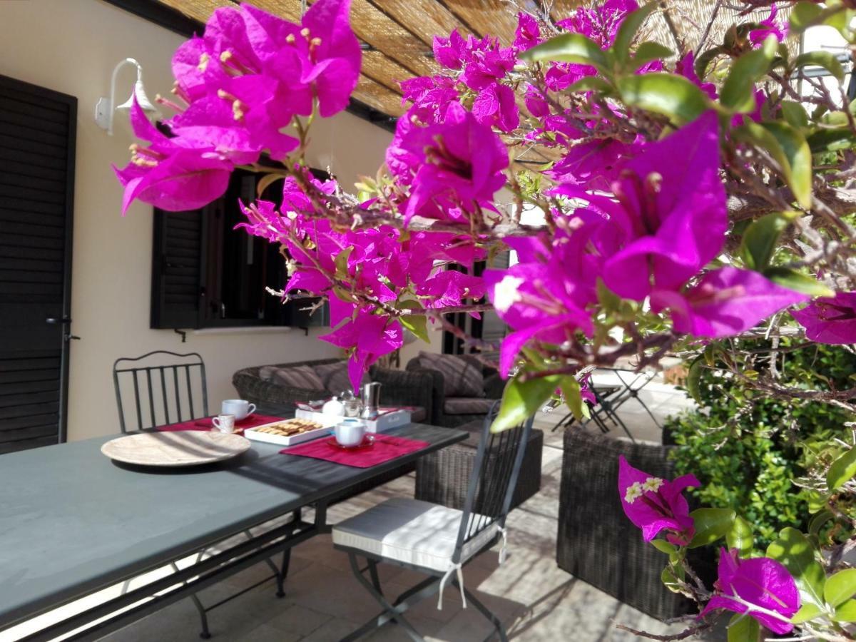 L'Antico Pergolato Apartments Bríndisi Exterior foto